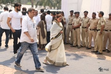 Celebs Condolence To Sridevi At Mumbai